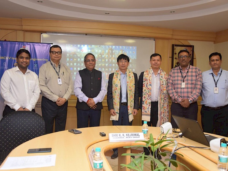 Visit by Dr. Bui Thanh Hung & Dr.Le Nhat Duy of Industrial University of Ho Chi Minh City, Vietnam, to MCKV Institute of Engineering for FDPSCE